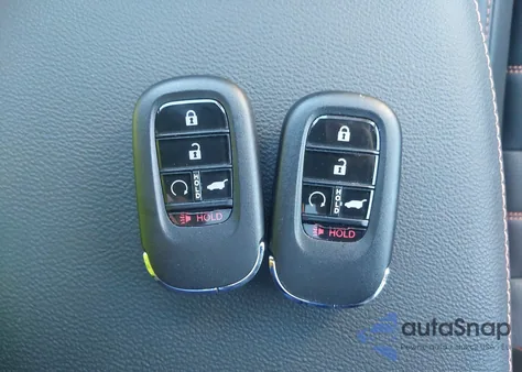 2023 Honda Cr-V Hybrid Sport Touring z USA, uszkodzony, nr VIN 7FARS6H92PE003070